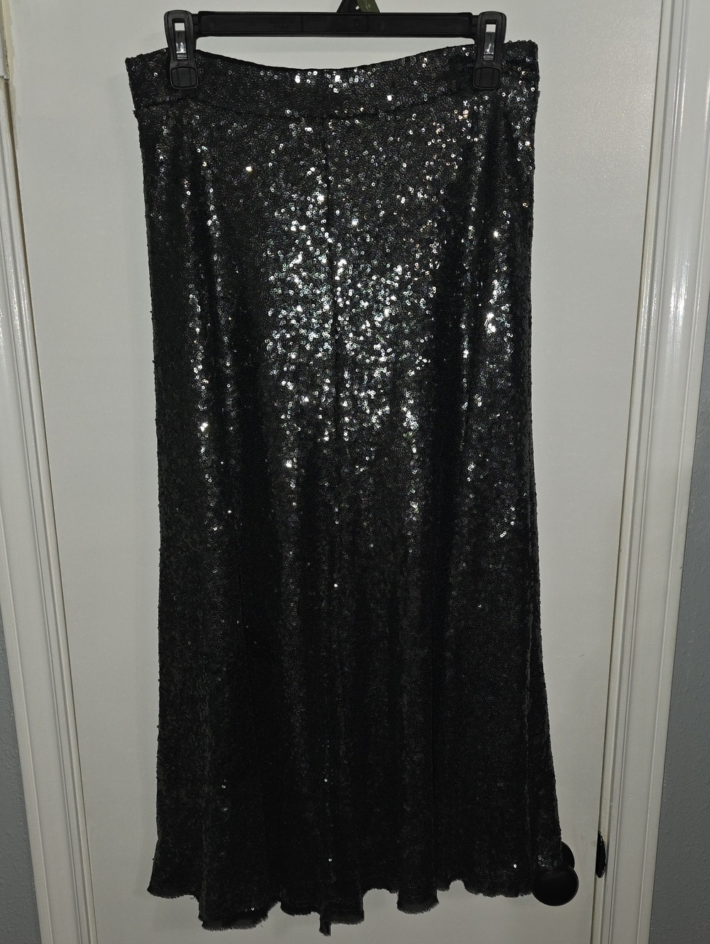 Zara Black/Silver Sequin Midi Skirt Sz M